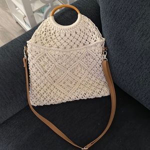 Cream purse